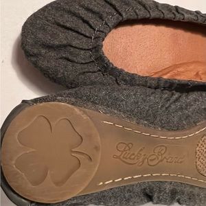 7 LUCKY BRAND Flats Flannel fabric slip on pleated gathered